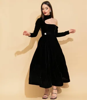 Klasik Kısa Siyah Kadife Abiye Kollu A-Line Bir Omuz Çay Boyu Balo Elbise فساتين السهرة Kadınlar için
